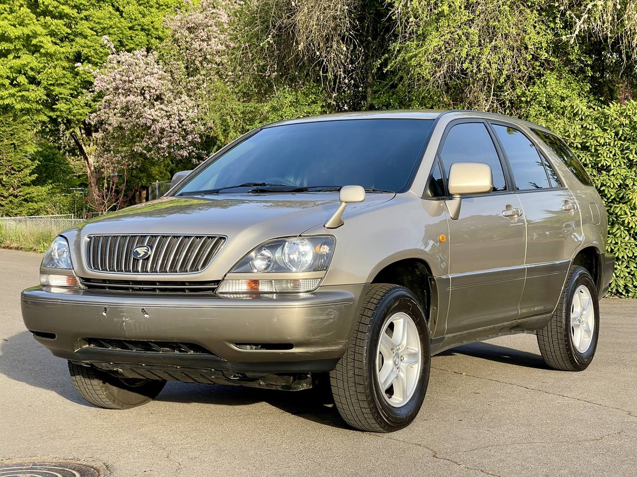 1998 Toyota Harrier 3.0 Four 4WD, PS,PW,PL,PM, AC, Automatic