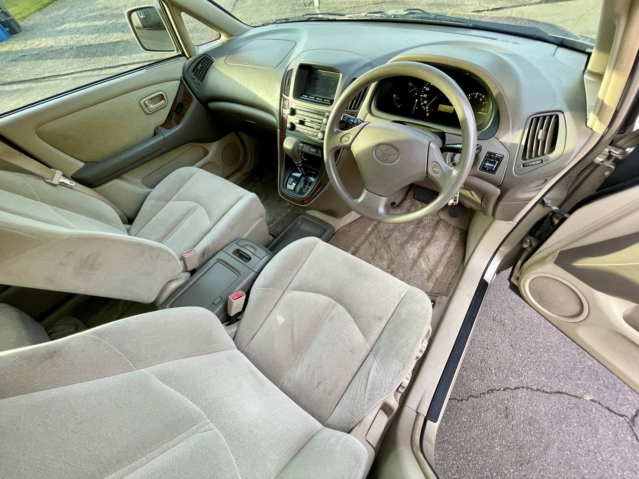 1998 Toyota Harrier 3.0 Four 4WD, PS,PW,PL,PM, AC, Automatic