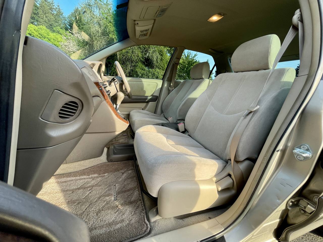 1998 Toyota Harrier 3.0 Four 4WD, PS,PW,PL,PM, AC, Automatic