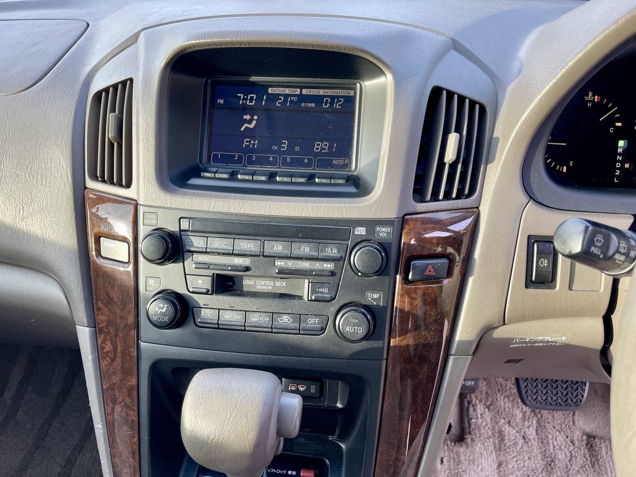 1998 Toyota Harrier 3.0 Four 4WD, PS,PW,PL,PM, AC, Automatic