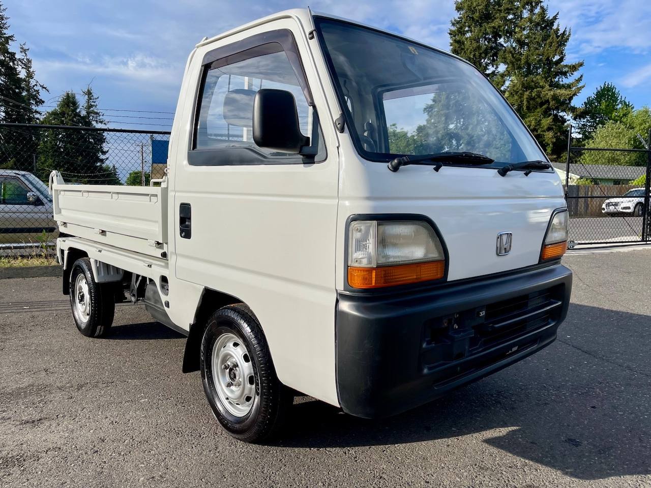1994 Honda Acty Hard Dump Realtime 4WD, Rear Engine, AC, 5MT