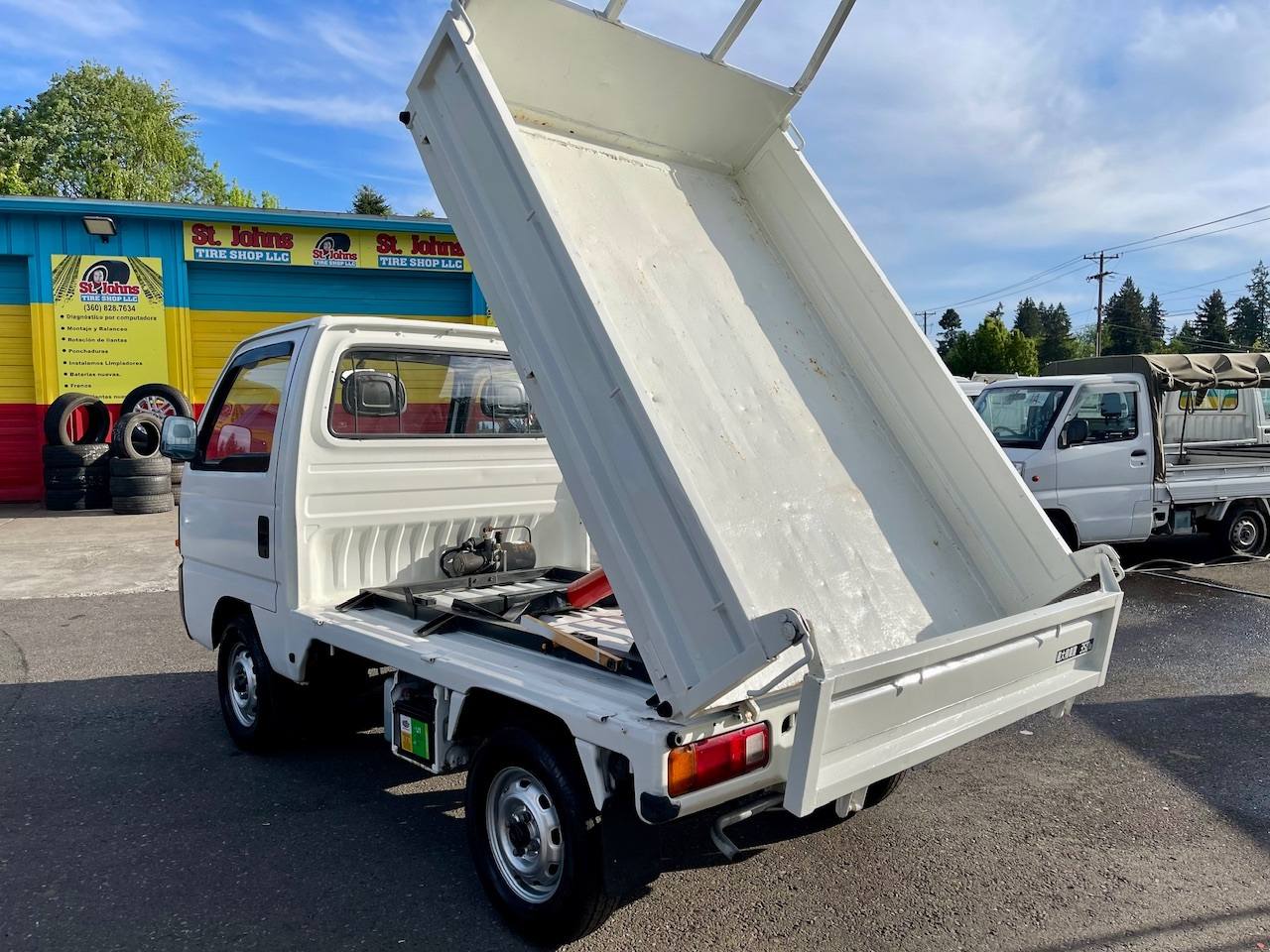 1994 Honda Acty Hard Dump Realtime 4WD, Rear Engine, AC, 5MT