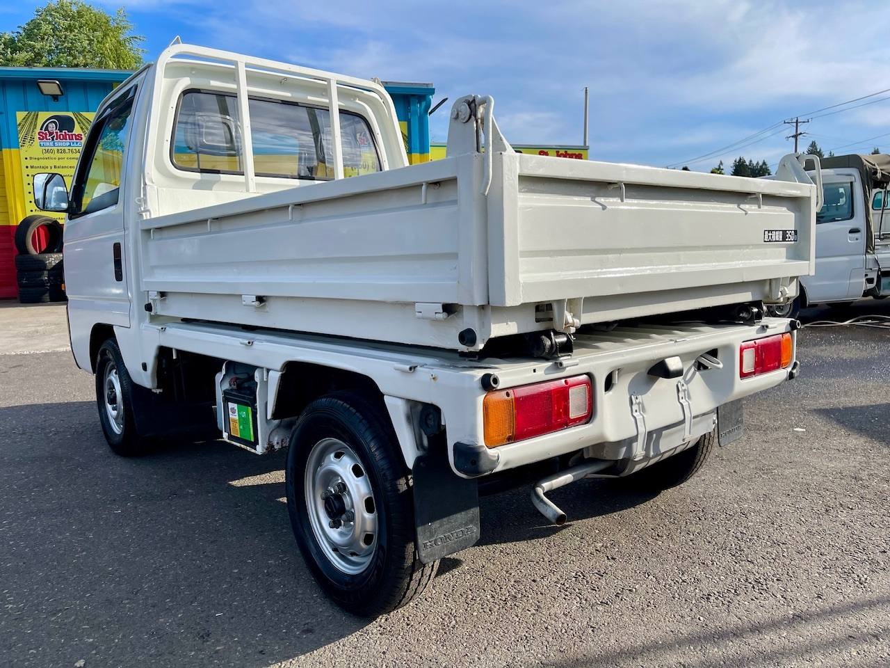 1994 Honda Acty Hard Dump Realtime 4WD, Rear Engine, AC, 5MT