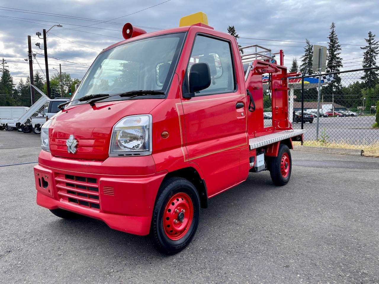 2000 Mitsubishi Minicab EFI Fire 4WD, 2Hi-4Hi-4Lo, 5MT, Collector