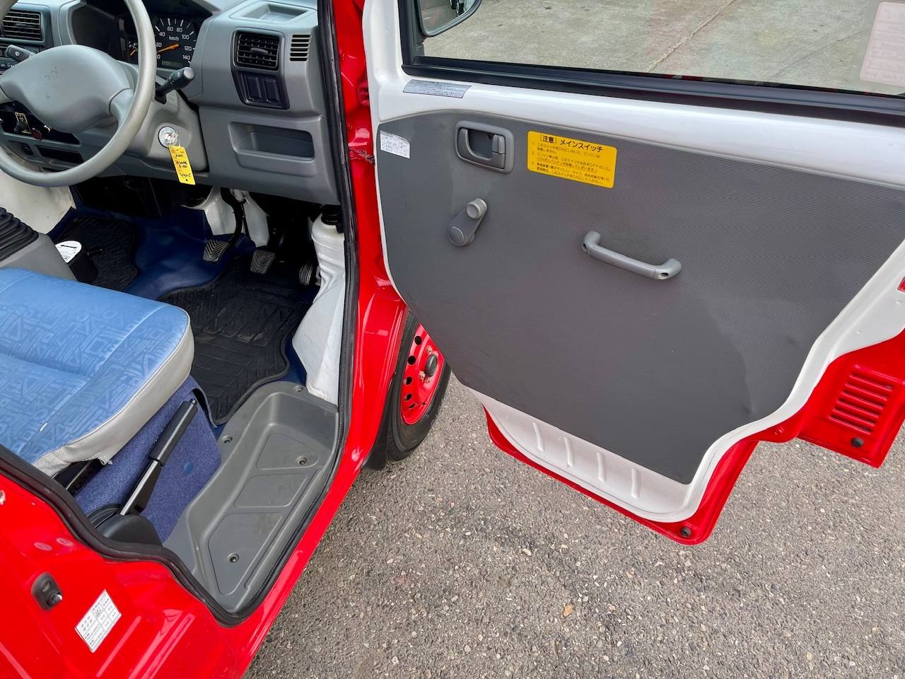 2000 Mitsubishi Minicab EFI Fire 4WD, 2Hi-4Hi-4Lo, 5MT, Collector