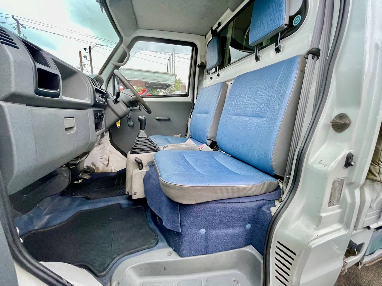 1999 Mitsubishi Minicab EFI Canopy 4WD, 2Hi-4Hi-4Lo, PS, AC, 5MT
