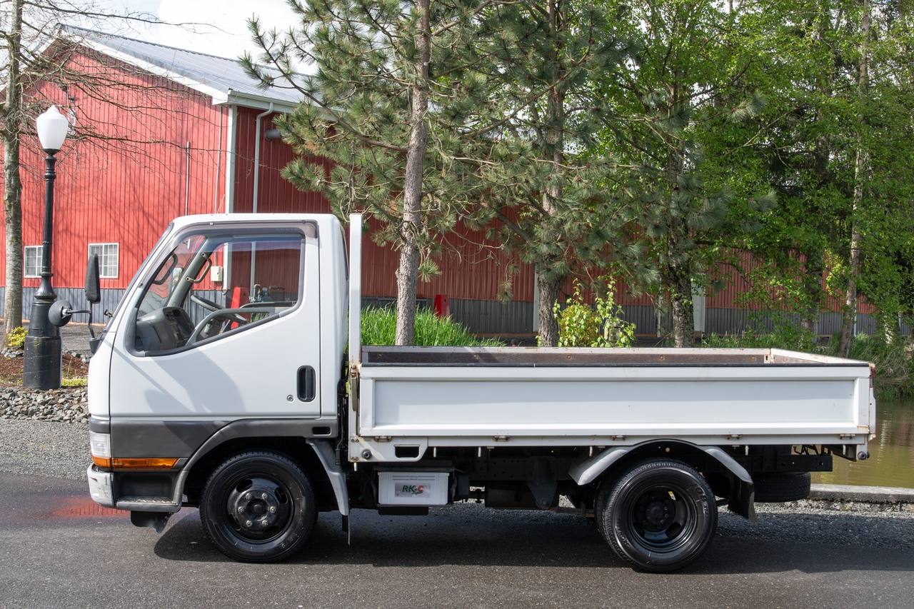 1996 Mitsubishi Canter GUTS Diesel 1.5 Ton Rwd Dually, PW, PS, AC, 5MT