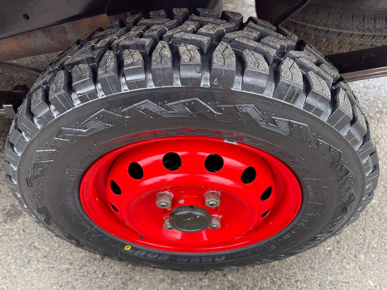 2000 Mitsubishi Minicab EFI Fire 4WD, 2Hi-4Hi-4Lo, 5MT, Collector
