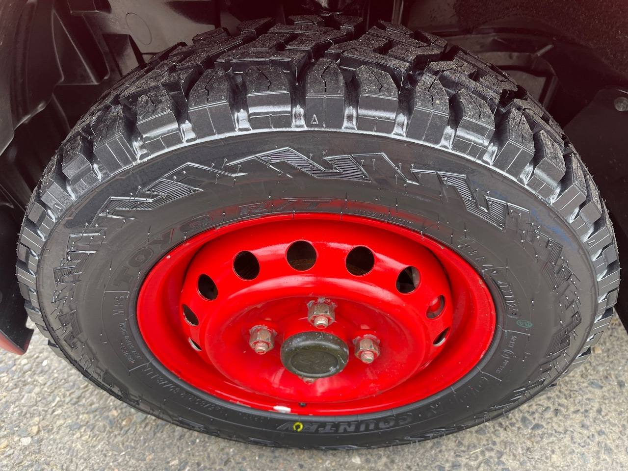 2000 Mitsubishi Minicab EFI Fire 4WD, 2Hi-4Hi-4Lo, 5MT, Collector