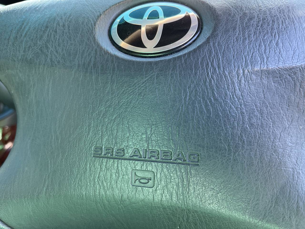 2000 Toyota Estima 3.0 Aeras 4WD, 2Hi-4Hi, AC, PS, PW, PL, 8-Pass, Auto