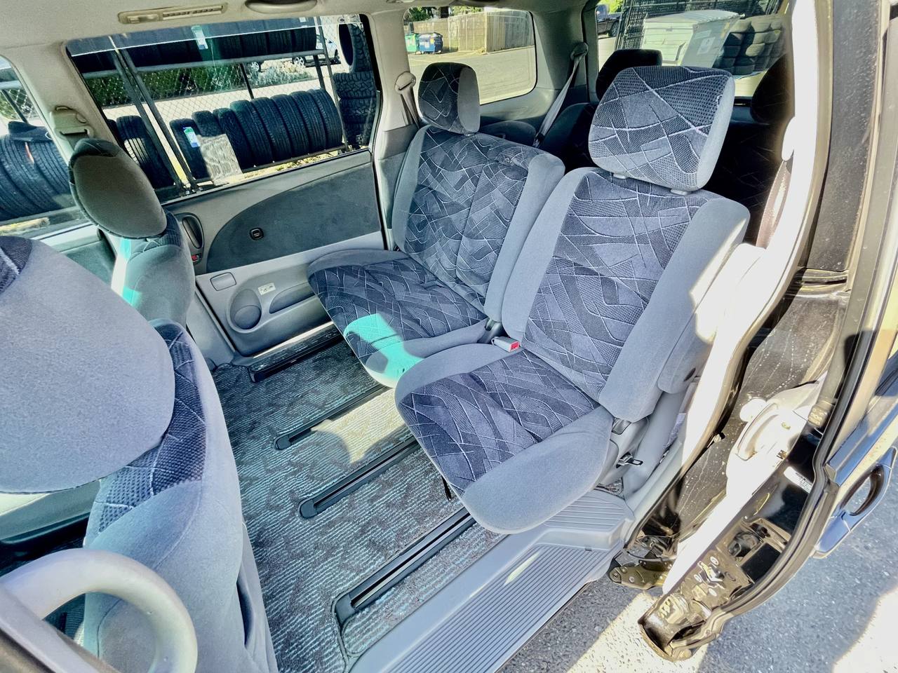 2000 Toyota Estima 3.0 Aeras 4WD, 2Hi-4Hi, AC, PS, PW, PL, 8-Pass, Auto