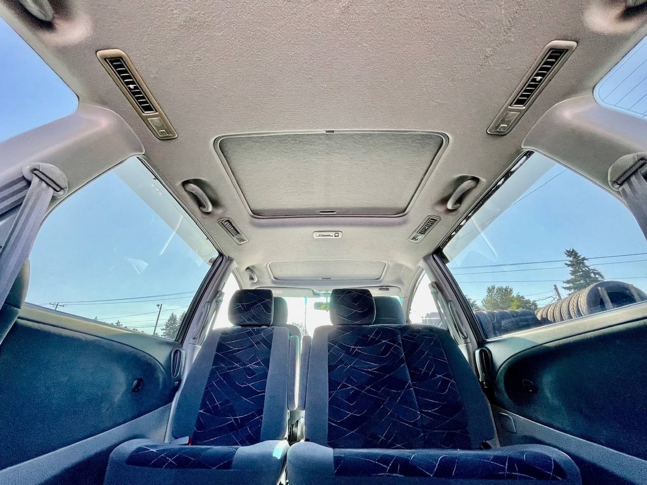 2000 Toyota Estima 3.0 Aeras 4WD, 2Hi-4Hi, AC, PS, PW, PL, 8-Pass, Auto