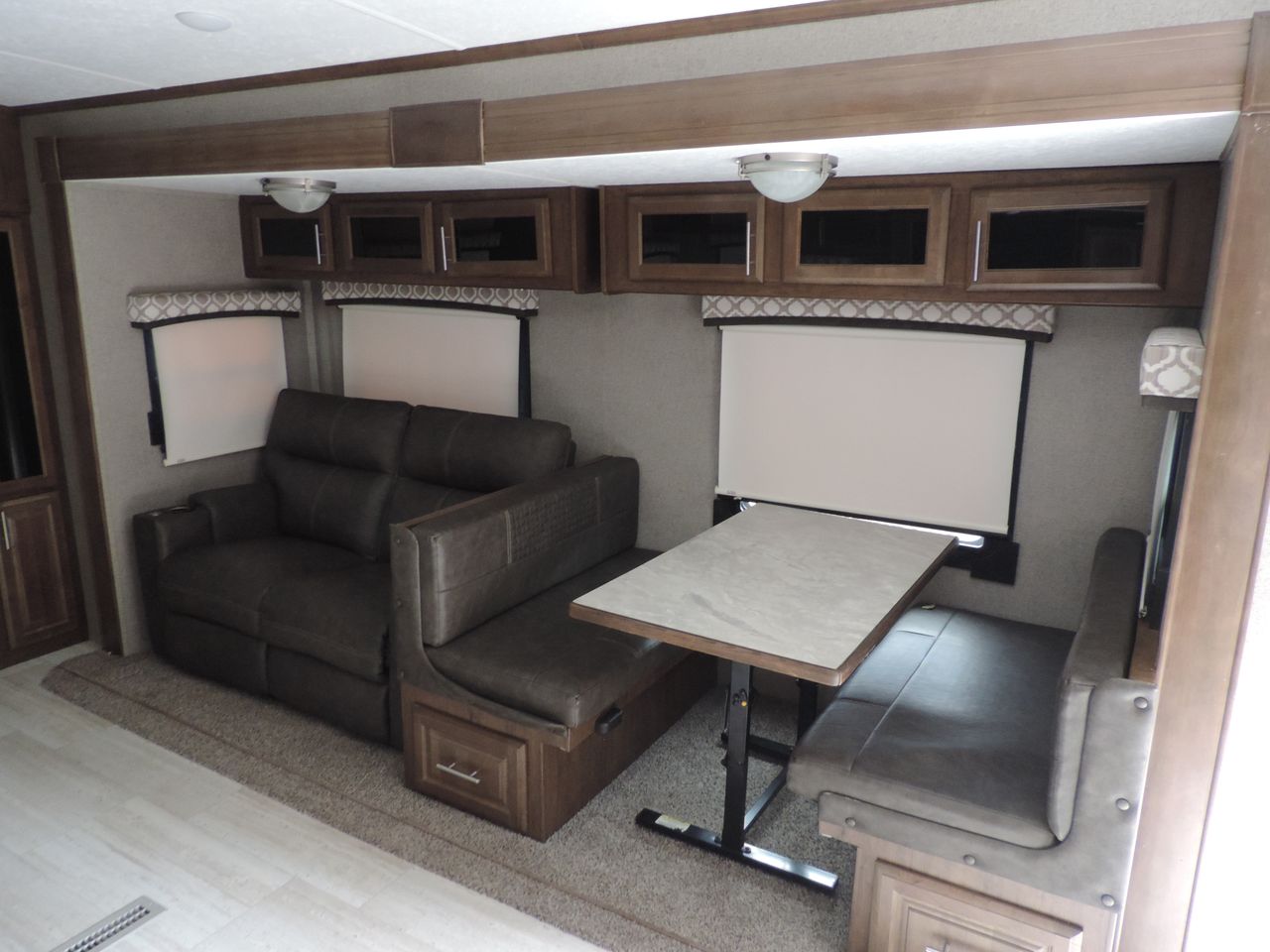 2019 Forest River Flagstaff 832FLBS -