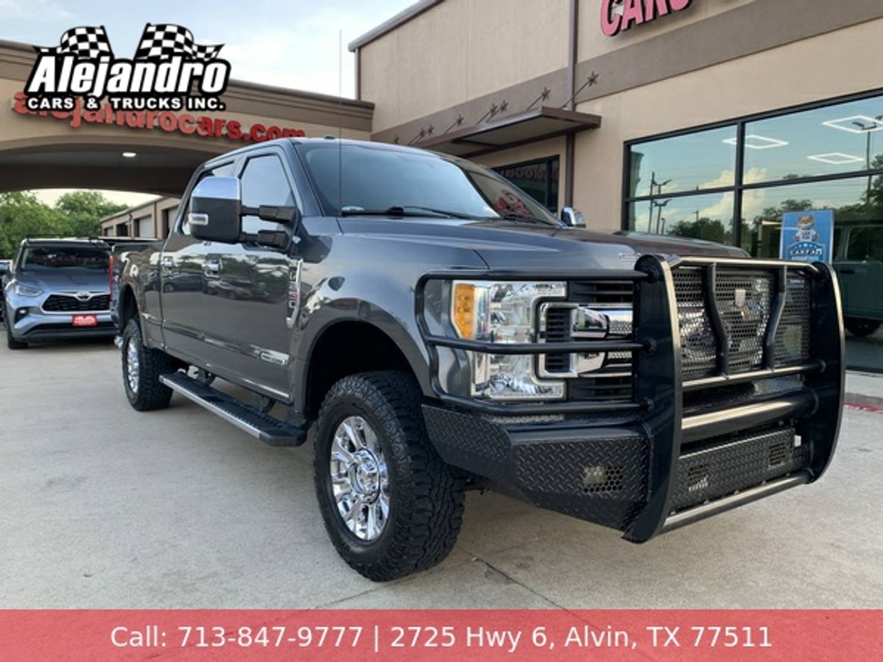 2017 Ford F-250 SD XLT Crew Cab 4WD
