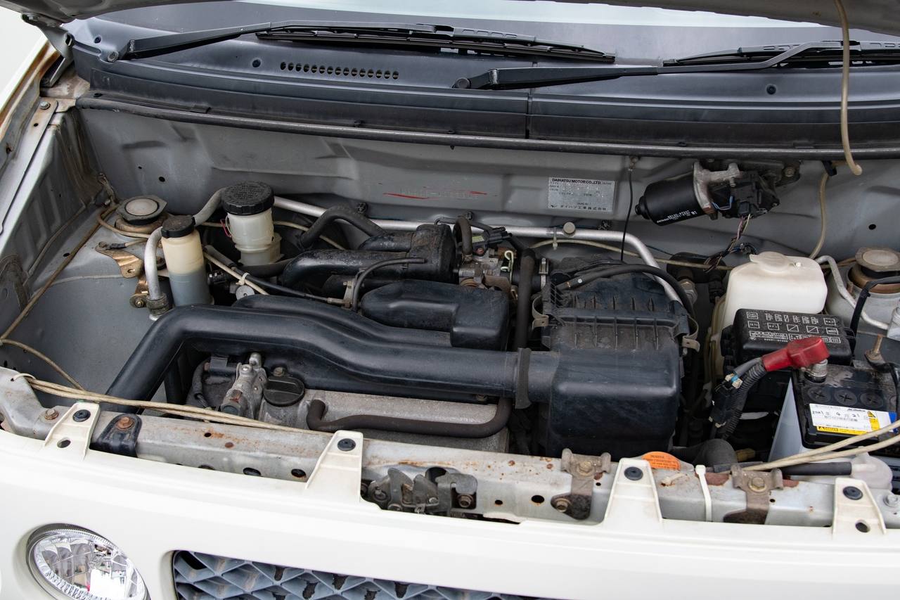 2000 Daihatsu Move EFI DOHC 2WD, PS, PW, PL, AC, Airbags, Automatic