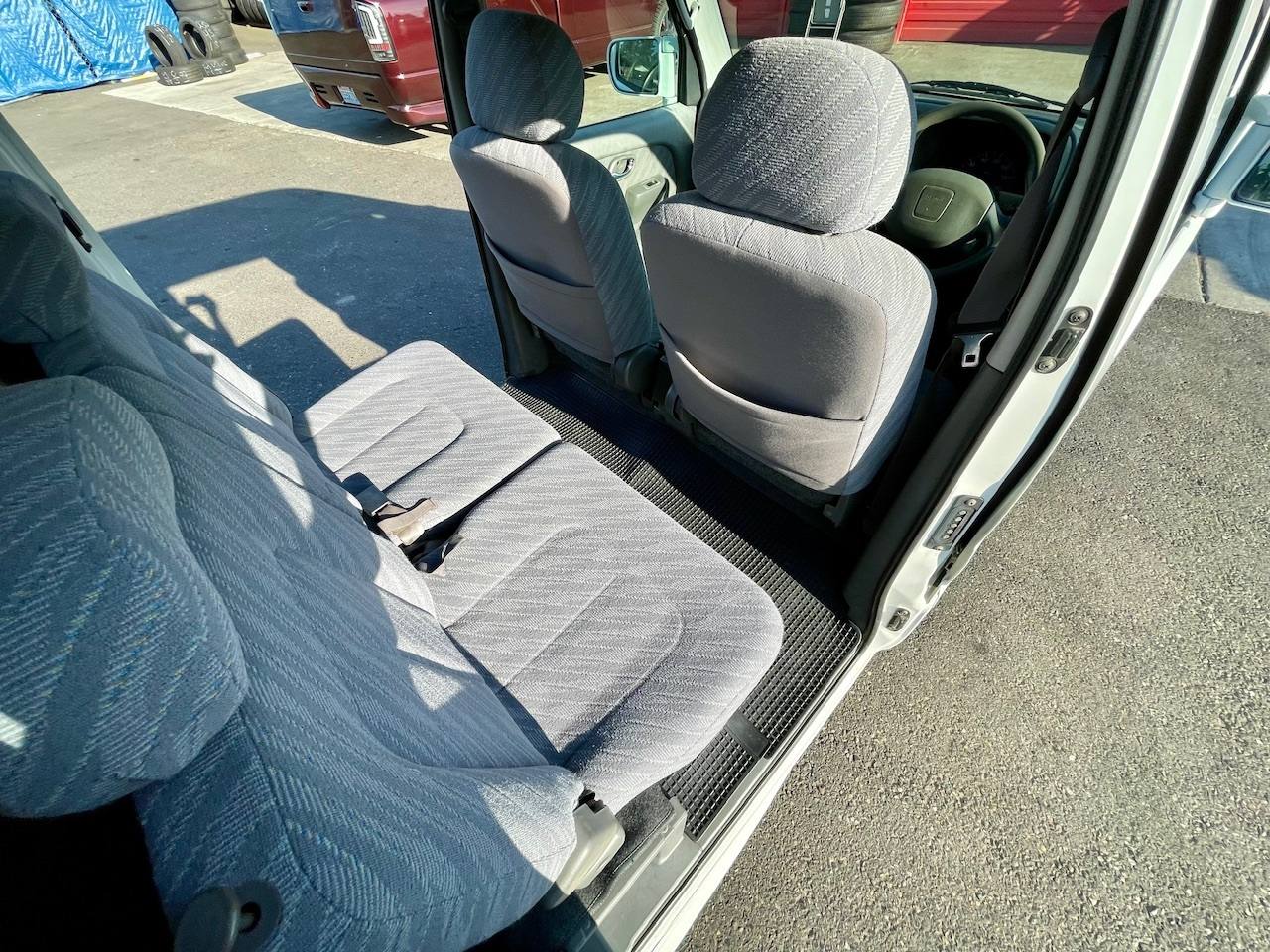 2000 Suzuki Every Joypop Turbo 4WD, PS, PW, PL, AC. Automatic