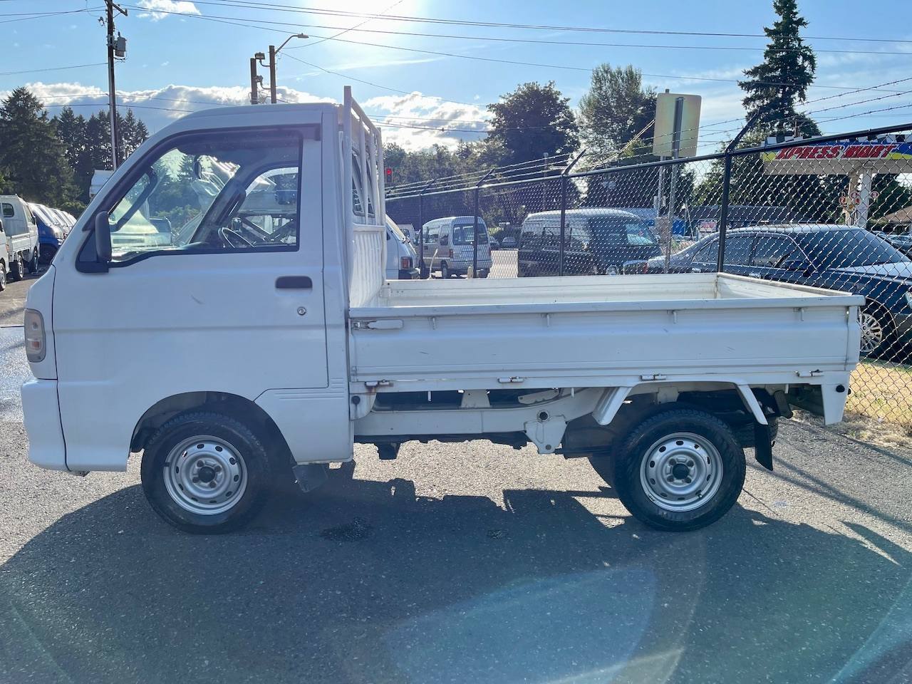 1999 Daihatsu Hi-Jet EFI DLI Twincam 4WD, 2Hi-4Hi PS, AC, Automatic