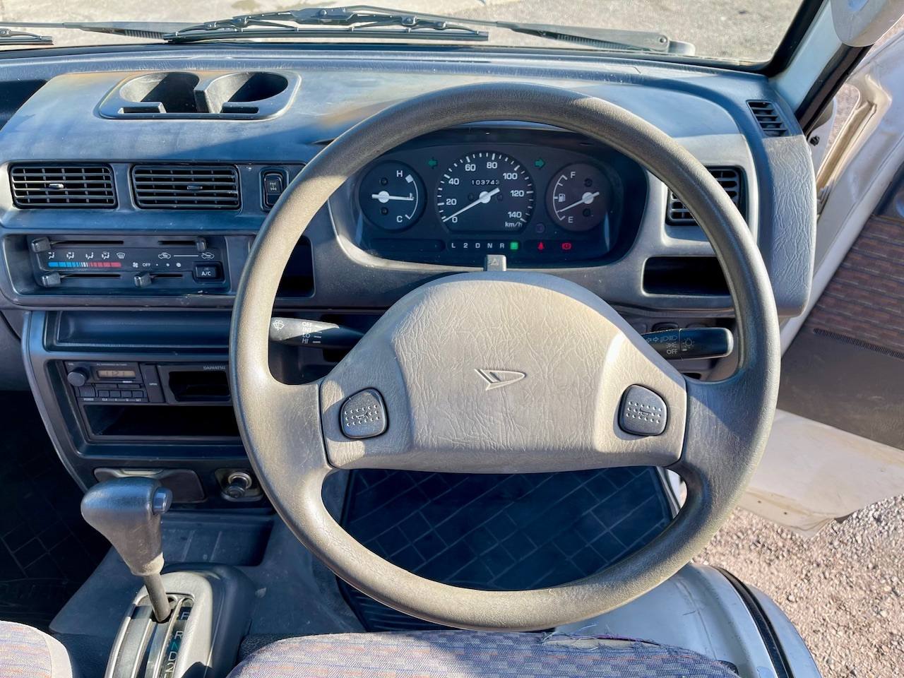 1999 Daihatsu Hi-Jet EFI DLI Twincam 4WD, 2Hi-4Hi PS, AC, Automatic