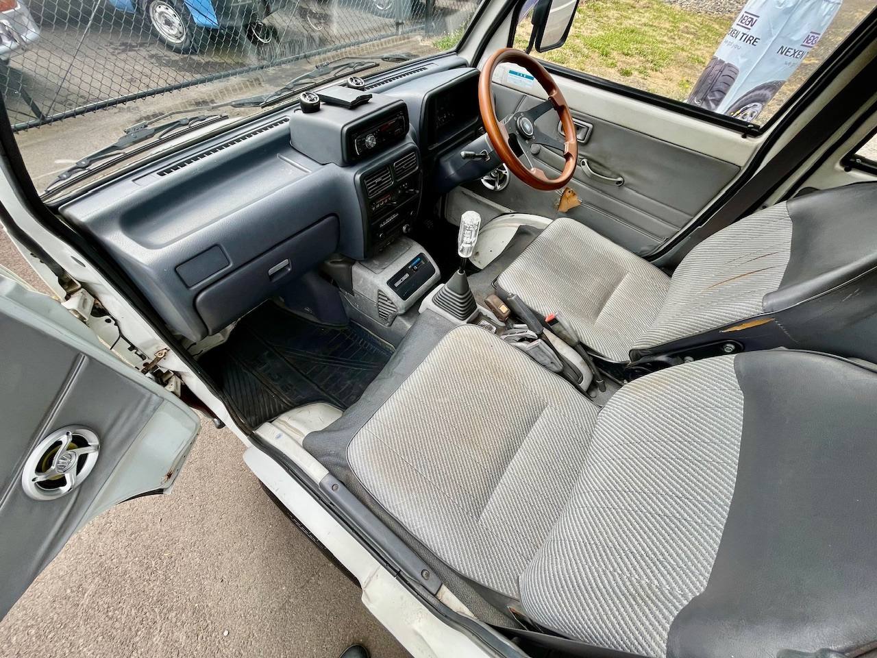 1993 Daihatsu Hi-Jet Deck Van 4WD, 2Hi-4Hi-4Lo, AC, 5MT, Rare!