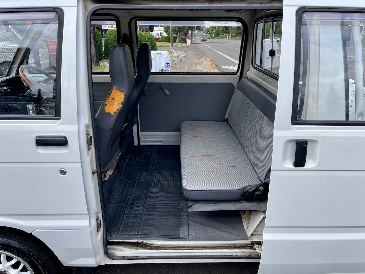 1993 Daihatsu Hi-Jet Deck Van 4WD, 2Hi-4Hi-4Lo, AC, 5MT, Rare!