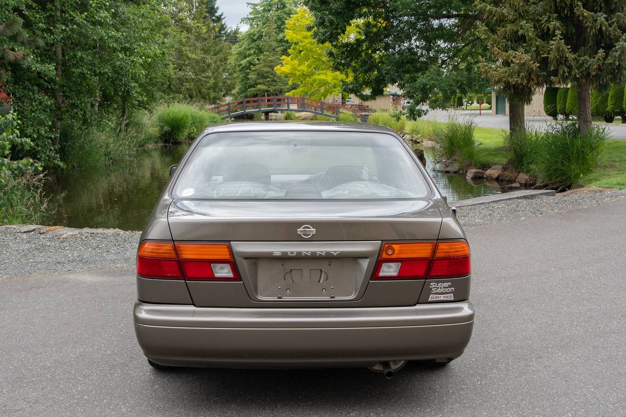 1996 Nissan Sunny Super Saloon FWD, EFI, PS, PW, ABS, AC, Auto