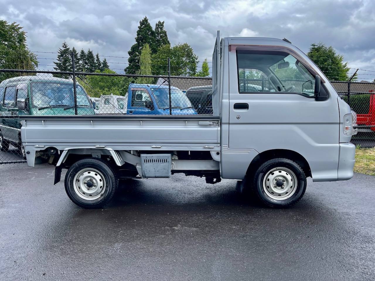 1999 Daihatsu Hi-Jet EFI DLI Twincam 4WD, 2Hi-4Hi-4Lo, PS, AC, 5MT