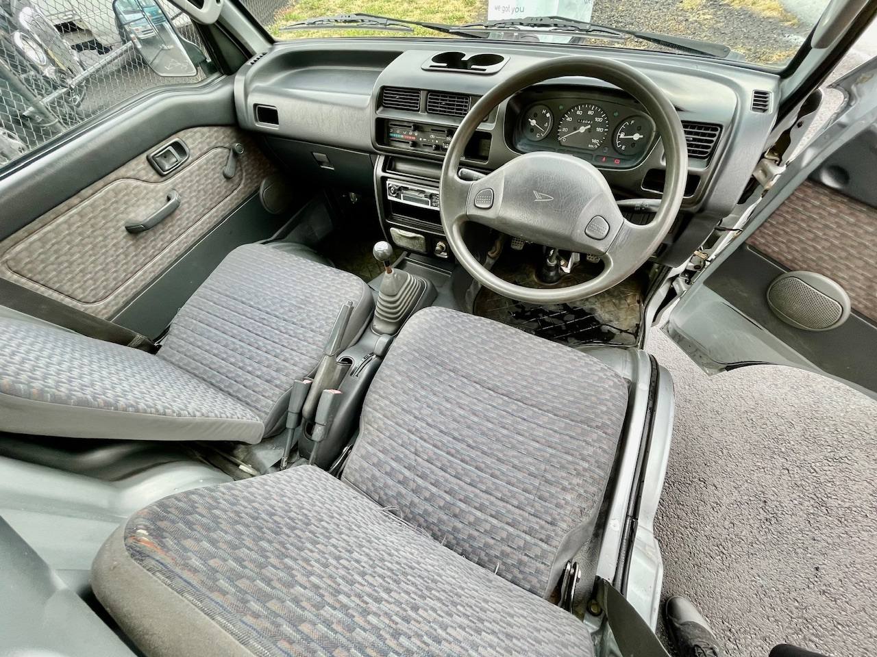 1999 Daihatsu Hi-Jet EFI DLI Twincam 4WD, 2Hi-4Hi-4Lo, PS, AC, 5MT
