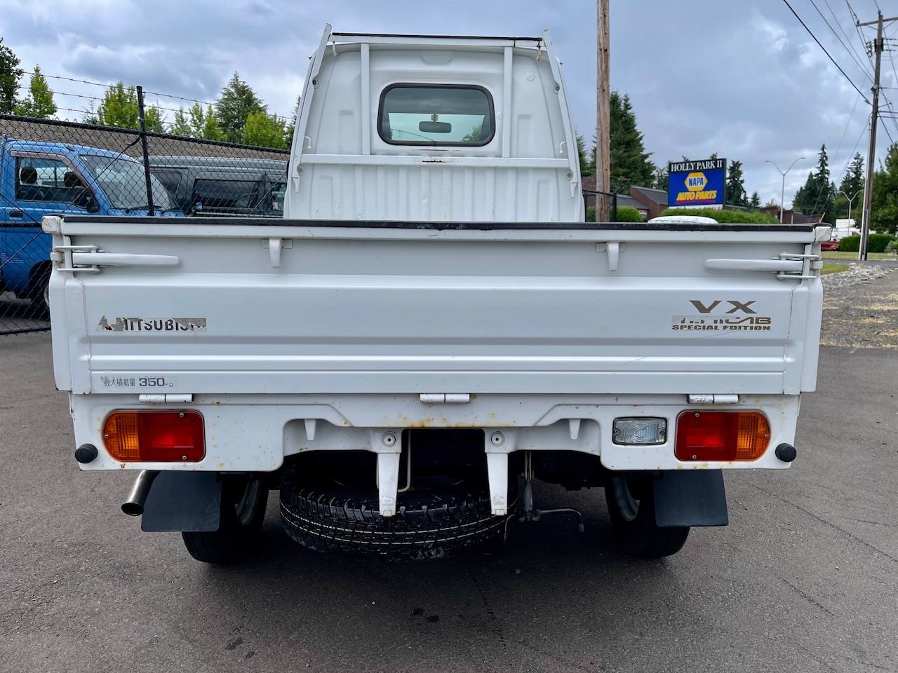 1998 Mitsubishi Minicab VX Special Edition 4WD, 2Hi-4Hi-4Lo, PS, 5MT