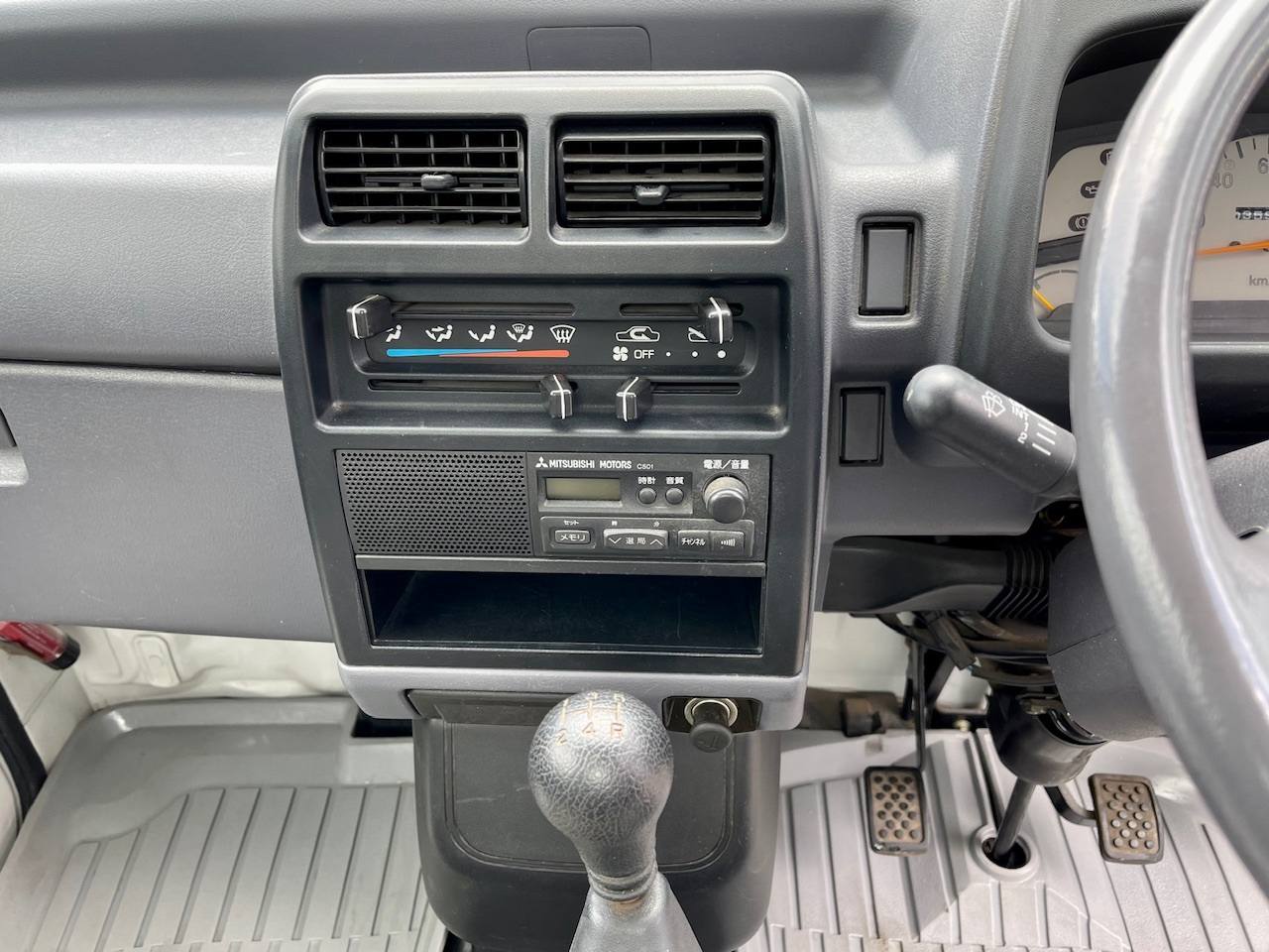 1998 Mitsubishi Minicab VX Special Edition 4WD, 2Hi-4Hi-4Lo, PS, 5MT