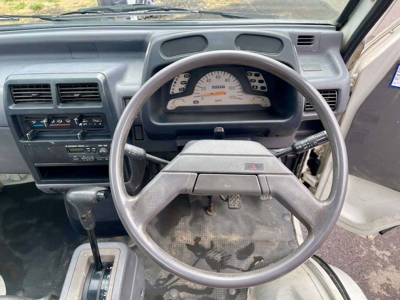 1996 Mitsubishi Minicab TD 4WD, 2Hi-4Hi, Automatic