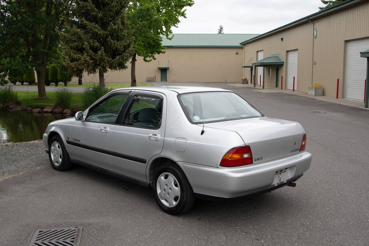 1996 Isuzu Gemini 1.6L FWD, EFI, PS, PW, ABS, AC, 5MT