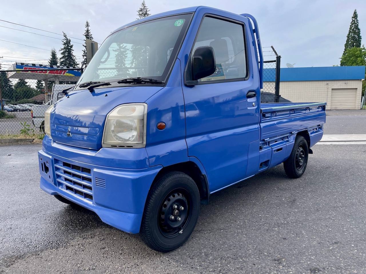 2000 Mitsubishi Minicab Special Edition 4WD, 2Hi-4Hi-4Lo, AC, PS, 5MT
