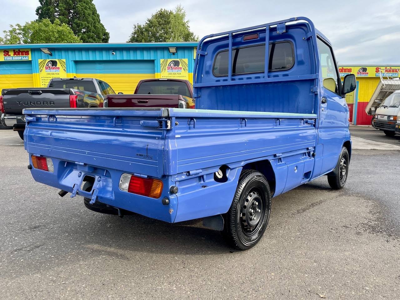 2000 Mitsubishi Minicab Special Edition 4WD, 2Hi-4Hi-4Lo, AC, PS, 5MT