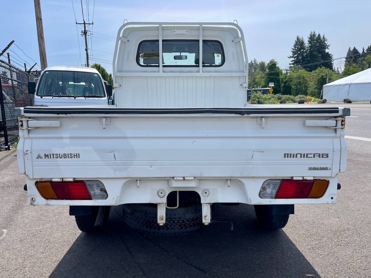 2000 Mitsubishi Minicab EFI 4WD, 2Hi-4Hi-4Lo, PS, AC, 5MT
