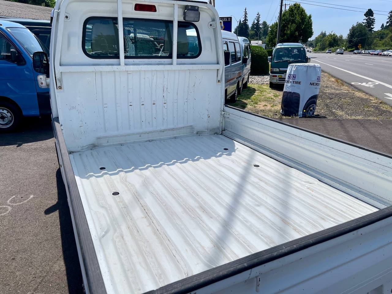 1999 Mitsubishi Minicab EFI 4WD, 2Hi-4Hi-4Lo, AC, PS, 5MT