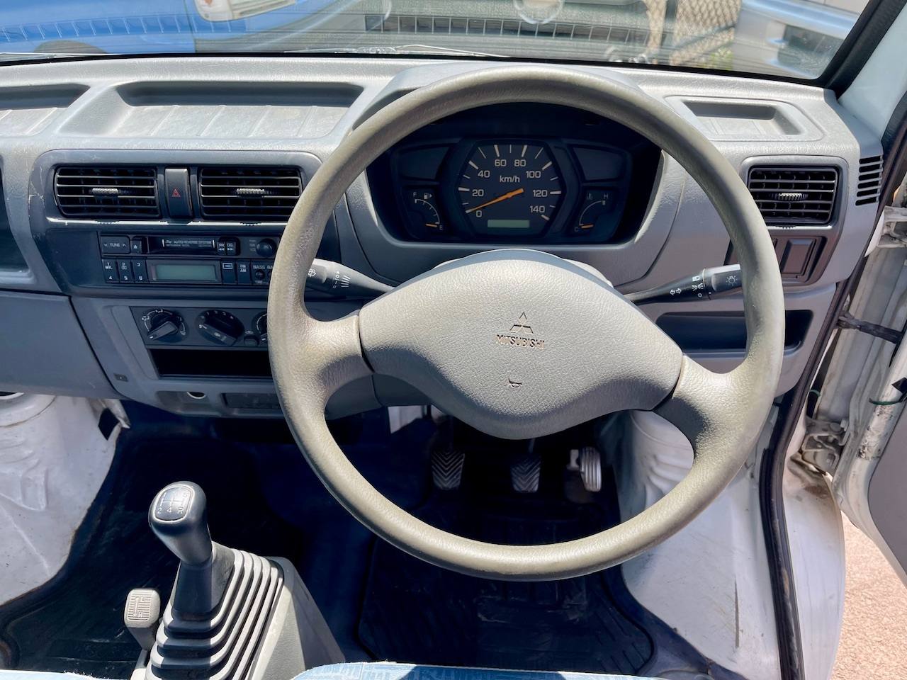 1999 Mitsubishi Minicab EFI 4WD, 2Hi-4Hi-4Lo, AC, PS, 5MT