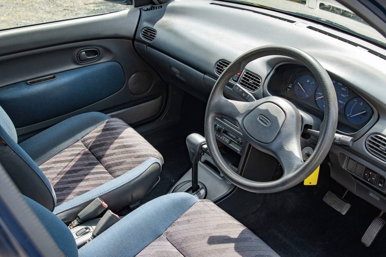 1995 Mazda Autozam Revue Limited Luna-S 2WD, PL,PW,PM, Auto