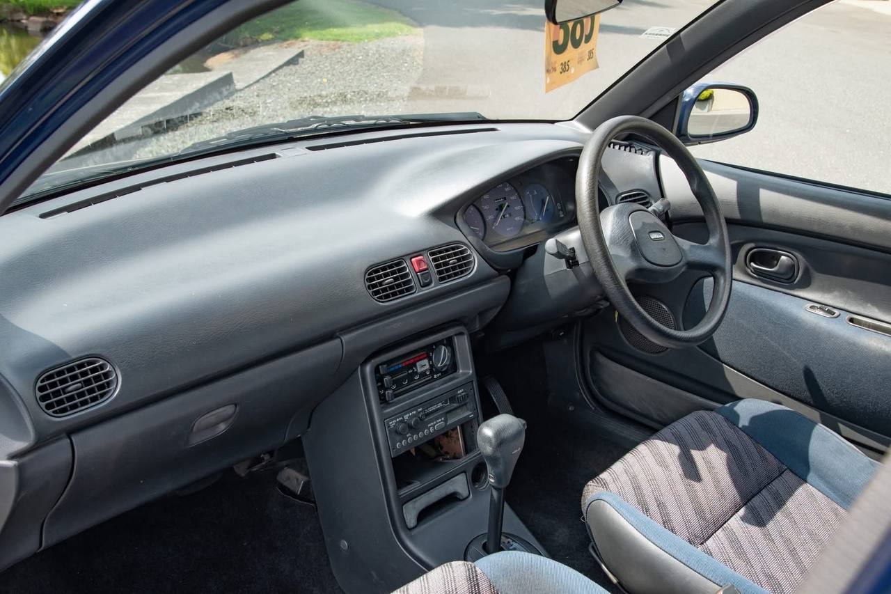 1995 Mazda Autozam Revue Limited Luna-S 2WD, PL,PW,PM, Auto