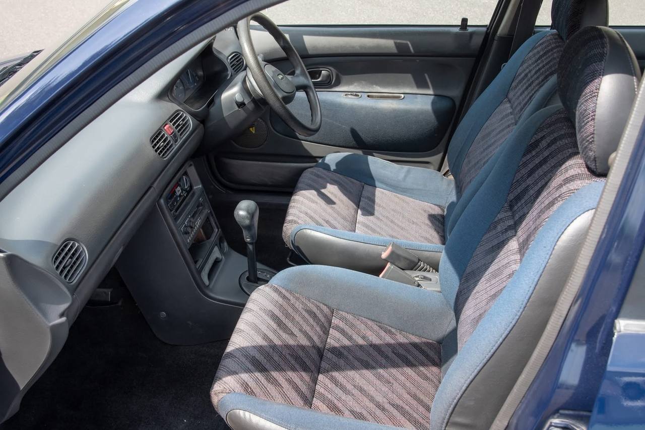 1995 Mazda Autozam Revue Limited Luna-S 2WD, PL,PW,PM, Auto