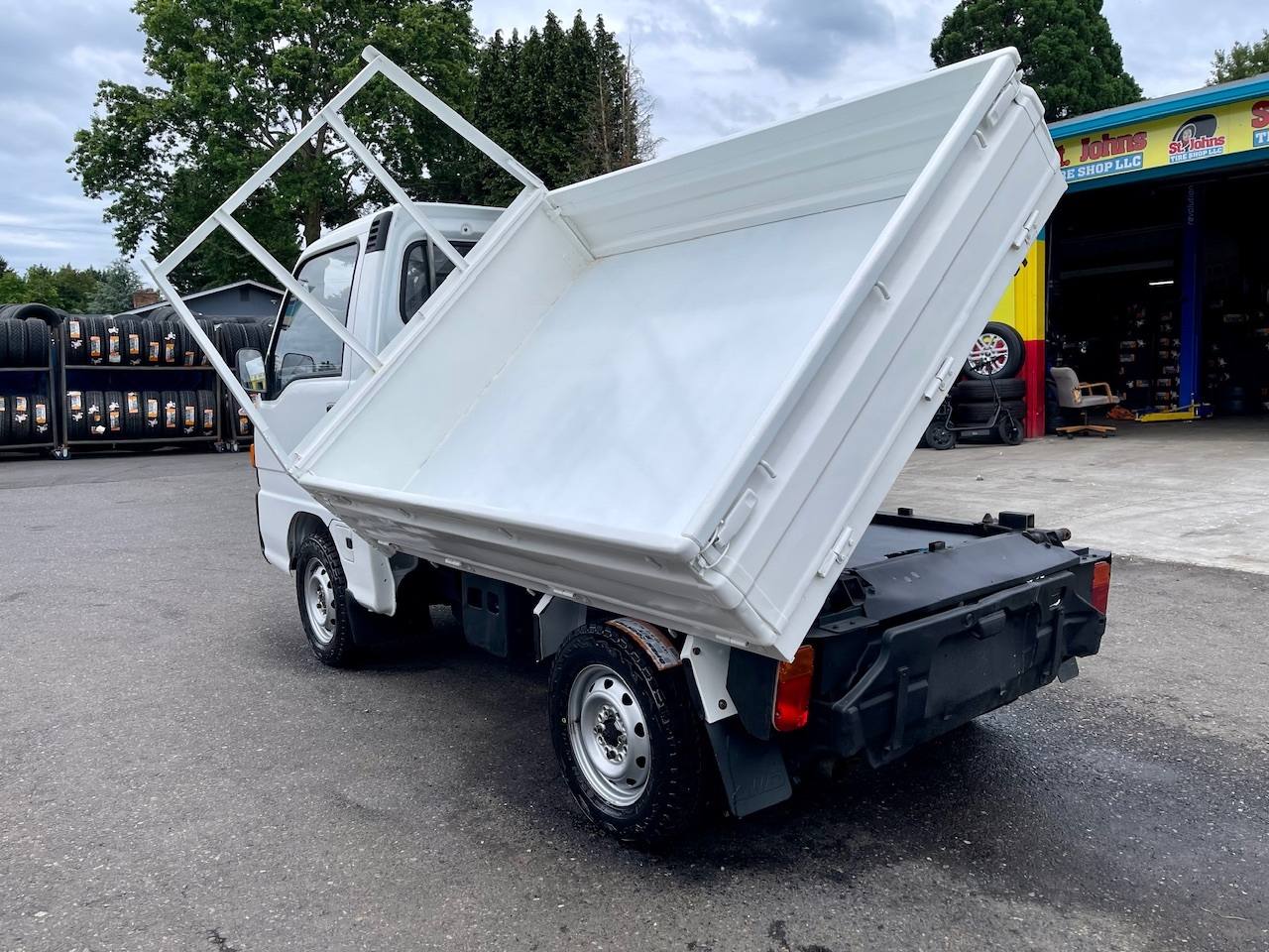 1991 Subaru Samber 3-Way Dump 4WD, 2Hi-4Hi, EL Gear, 5MT