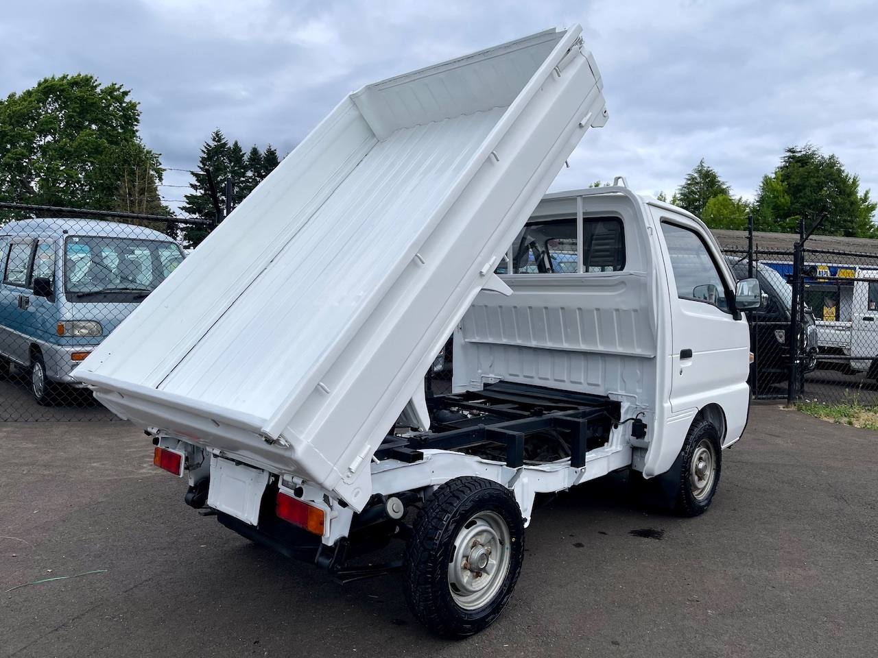 1998 Suzuki Carry SD Dump 4WD, 2Hi-4Hi-4Lo, 4MT, Like New!