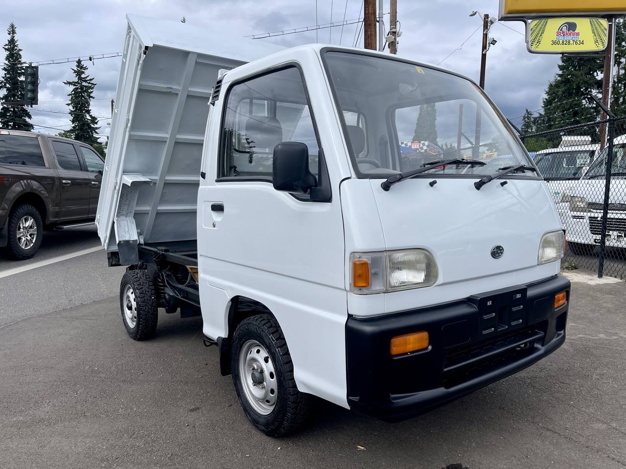 1995 Subaru Sambar SD Dump 4WD, 2Hi-4Hi, EL Gear, 5MT, Like New!