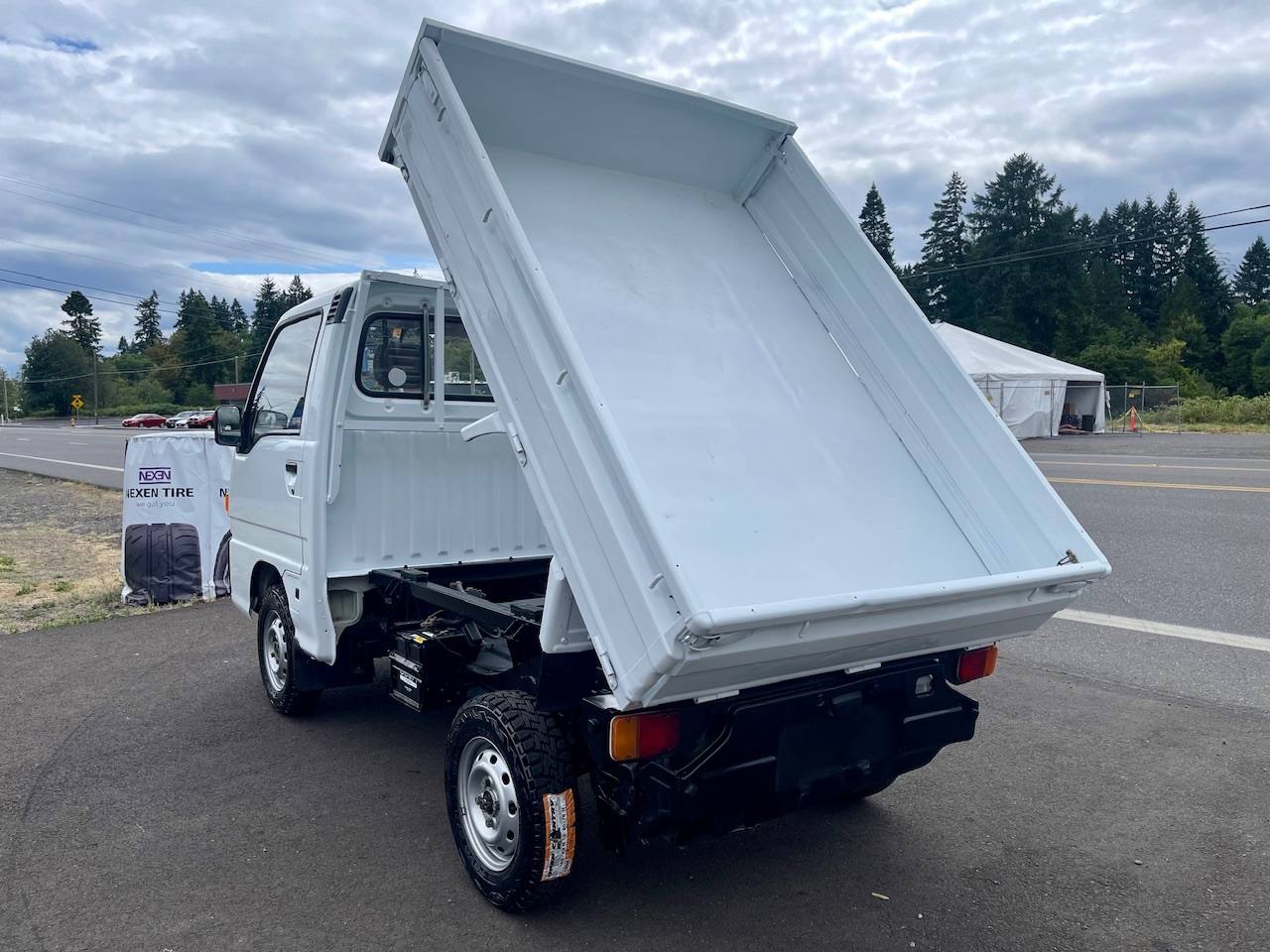 1995 Subaru Sambar SD Dump 4WD, 2Hi-4Hi, EL Gear, 5MT, Like New!