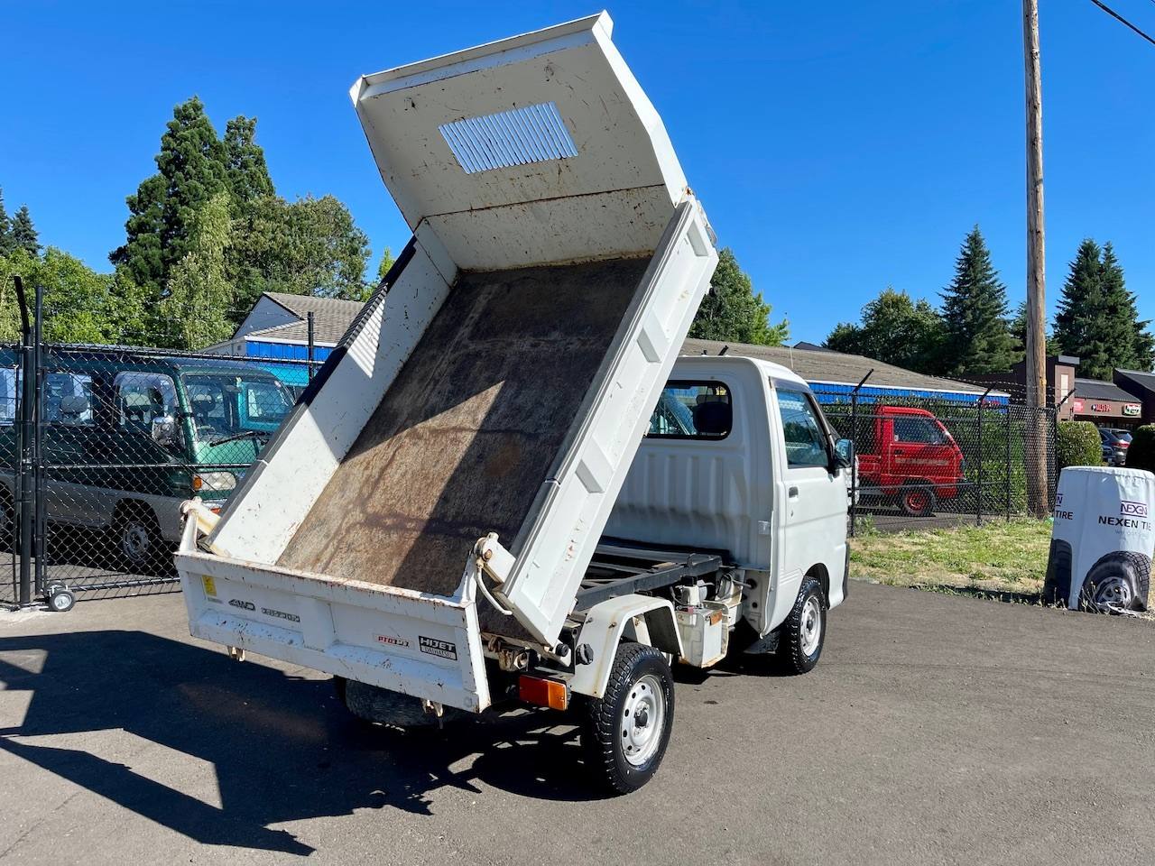 1999 Daihatsu Hi-Jet PTO HD Dump 4WD, 2Hi-4Hi-4Lo, AC 5MT Difflock