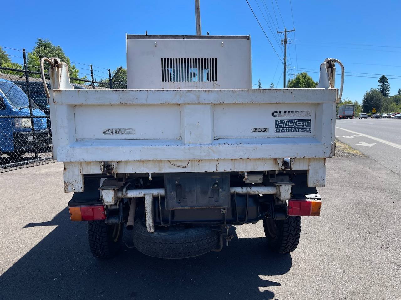 1998 Daihatsu Hi-Jet PTO HD Dump 4WD, 2Hi-4Hi-4Lo, AC, 5MT, D-Lock