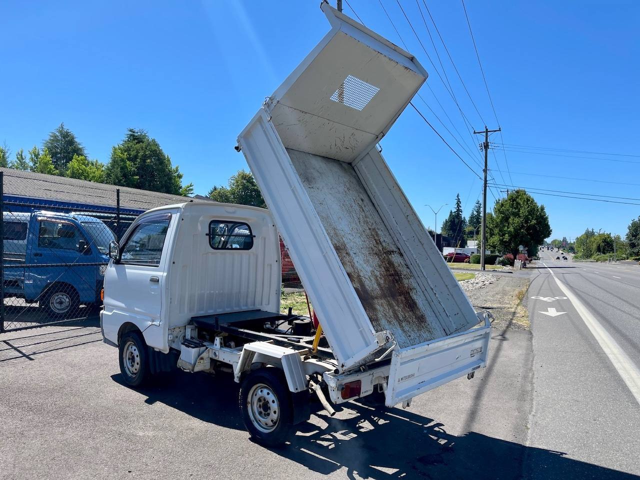 1994 Mitsubishi Minicab HD Dump 4WD, 2Hi-4Hi-4Lo, 4MT