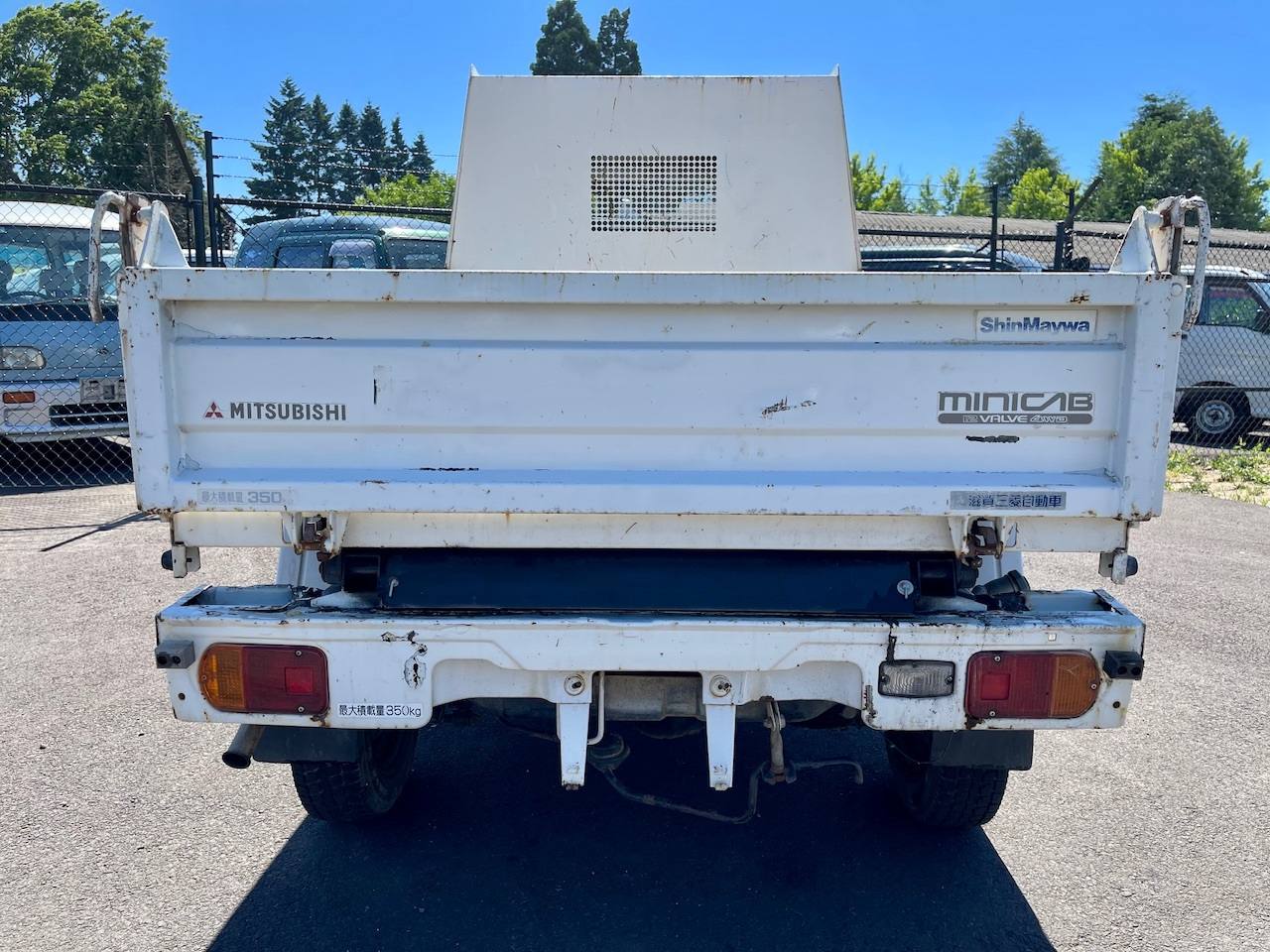 1994 Mitsubishi Minicab HD Dump 4WD, 2Hi-4Hi-4Lo, 4MT