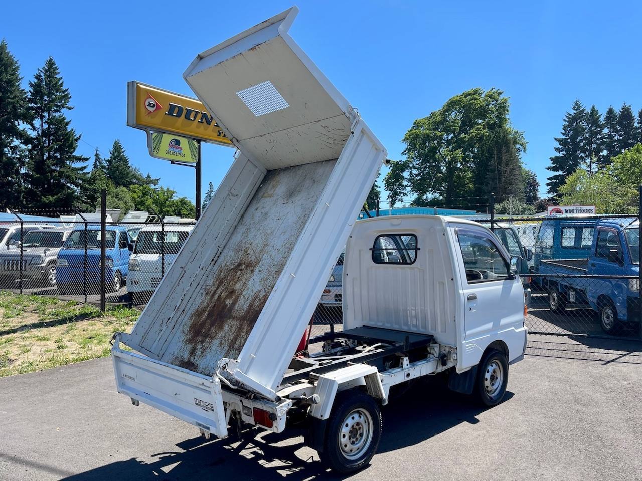 1994 Mitsubishi Minicab HD Dump 4WD, 2Hi-4Hi-4Lo, 4MT