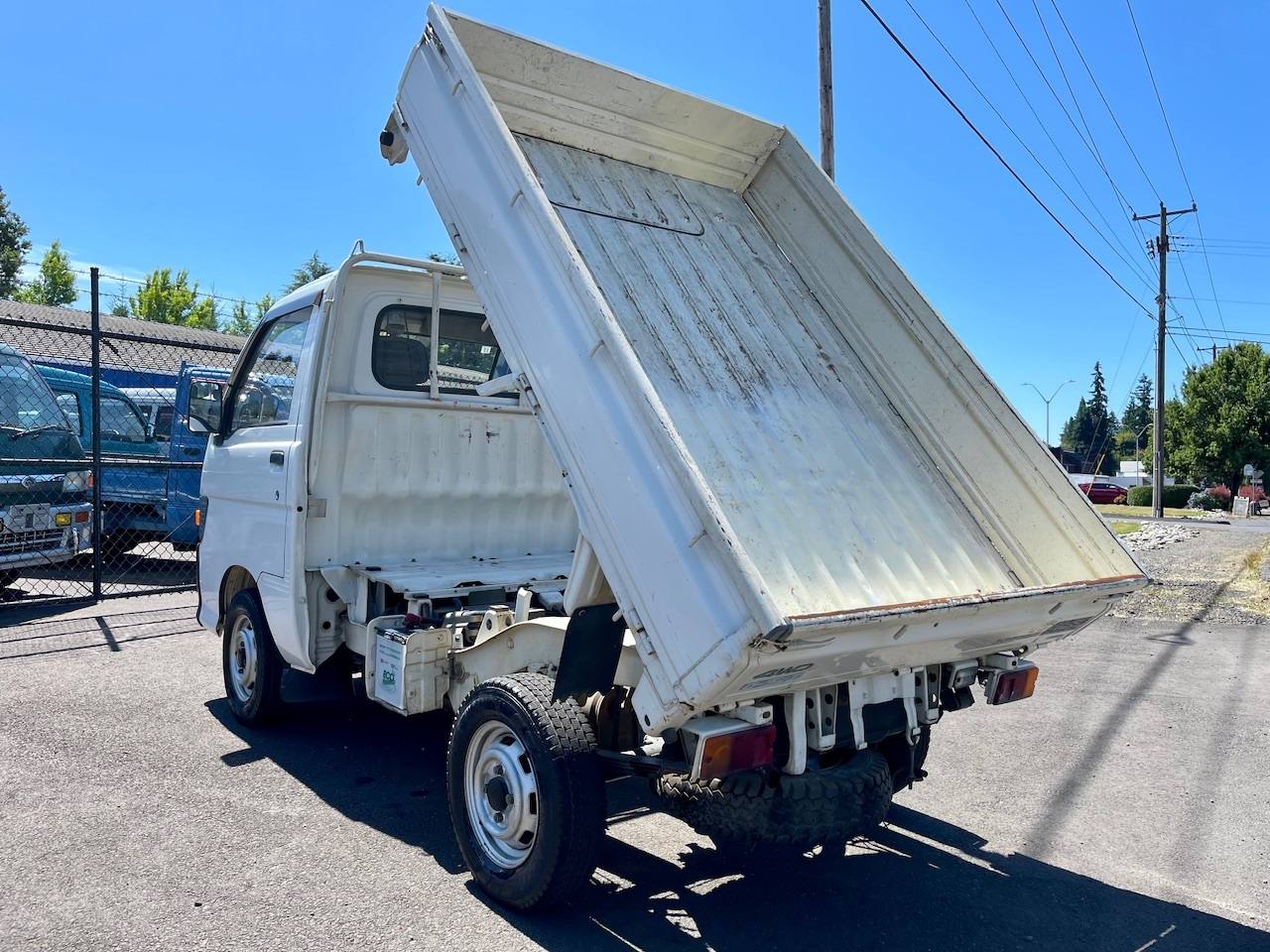 1994 Daihatsu Hi-Jet Climber Dump 4WD, 2Hi-4Hi-4Lo, 5MT, Difflock