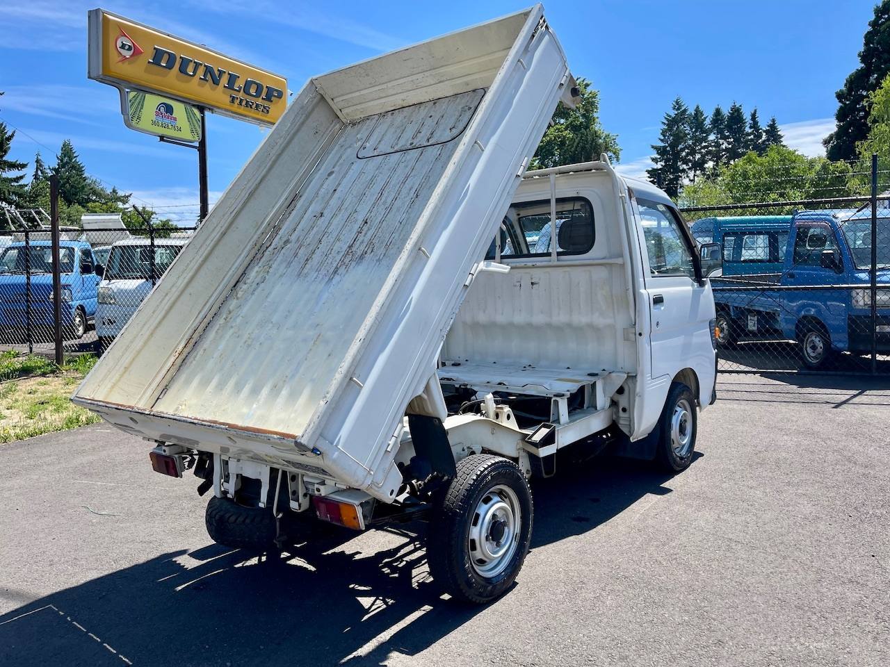 1994 Daihatsu Hi-Jet Climber Dump 4WD, 2Hi-4Hi-4Lo, 5MT, Difflock